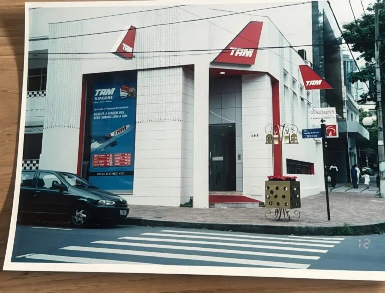 Oito Turismo em 2003