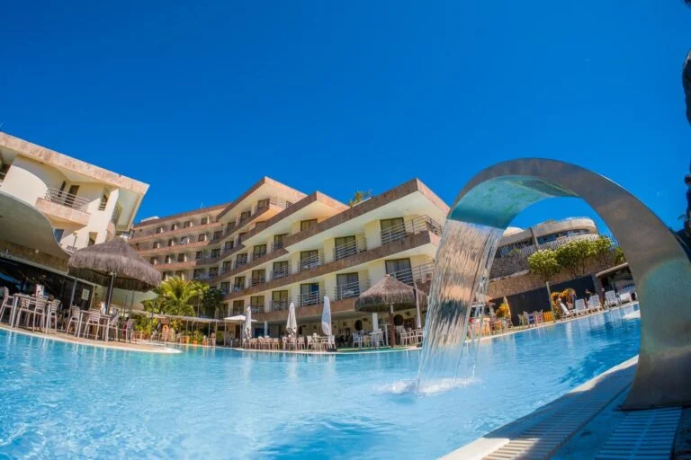 Esmeralda Praia Hotel